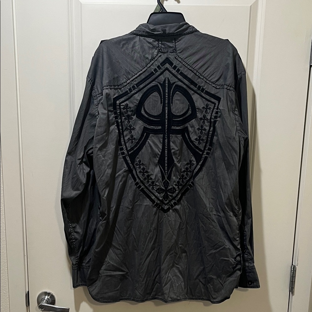 ROAR Embroidered Refined lightweight jacket